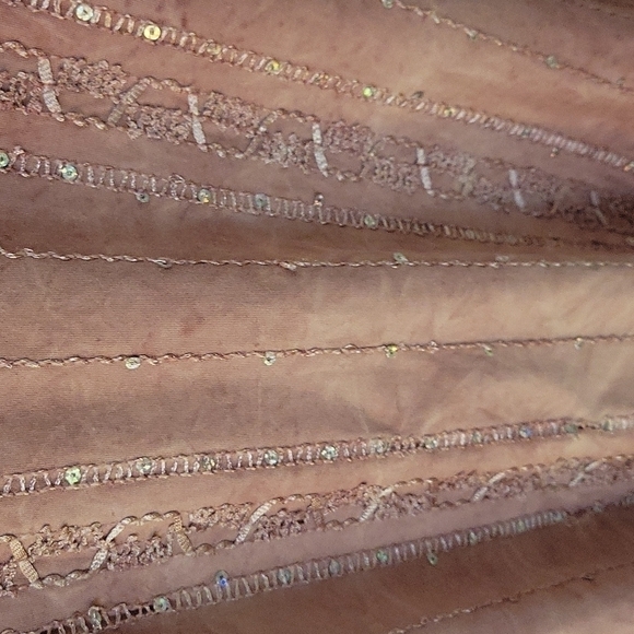 3/$30 SHANNON FORD Dusty Pink Embroidered Beaded Sequin Batik Tunic - Picture 7 of 13